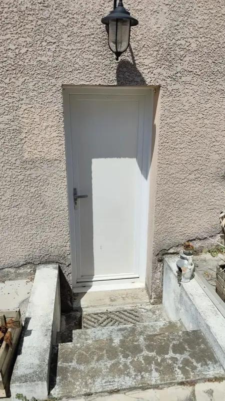 Studio 40 m² avec terrasse privée et parking à Breuillet : photo 15