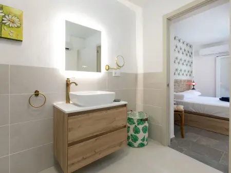 Alta, maison 3 étages avec piscine à Jete : photo 15