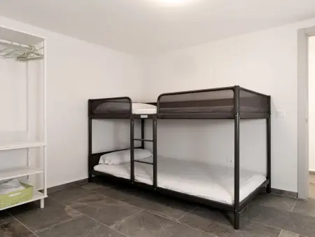 Alta, maison 3 étages avec piscine à Jete : photo 27