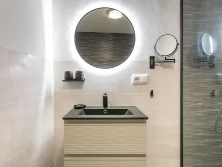 Alta, maison 3 étages avec piscine à Jete : photo 34
