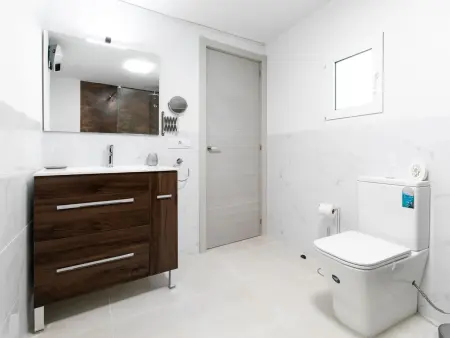 Alta, maison 3 étages avec piscine à Jete : photo 42