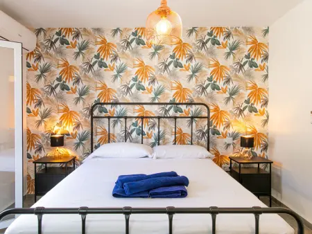 Alta, maison 3 étages avec piscine à Jete : photo 43