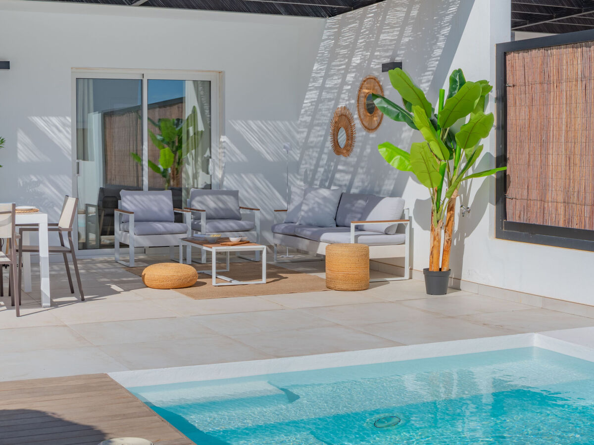 Villa Serena Luca à Playa Blanca, piscine chauffée - Photo 3