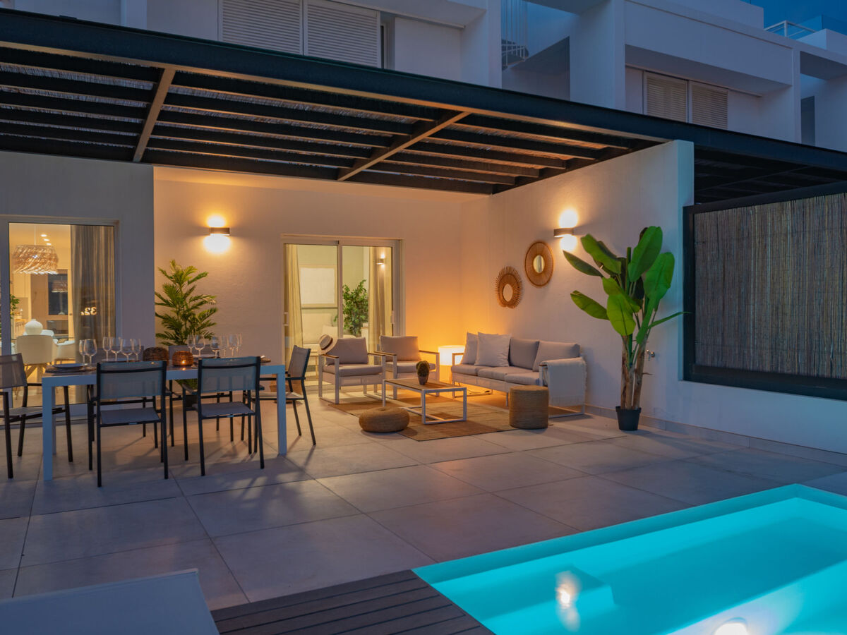 Villa Serena Luca à Playa Blanca, piscine chauffée - Photo 20