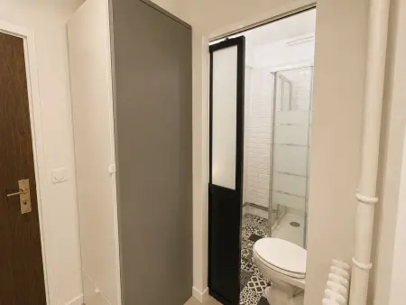 Castel Guermante – Studio rénové 400 m de la mer : photo 13