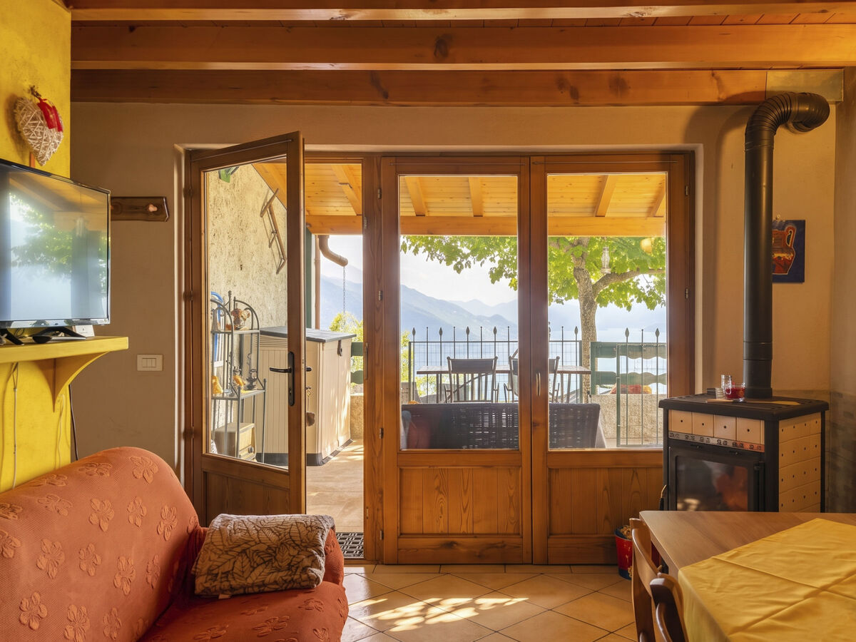 Baita Melissa – Maison 2 pièces avec vue lac à Vercana - Photo 6