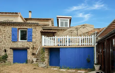Maison de campagne 70 m² avec terrasse à Saint-Alban-d'Ay : photo 1