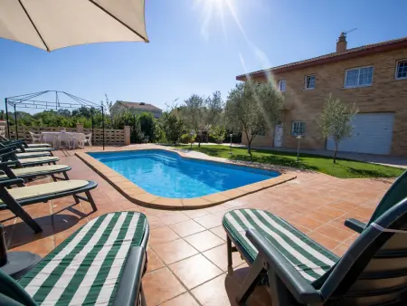Villa avec piscine privée - 10 pers., Villa 10 personnes à Sils - Photo 2