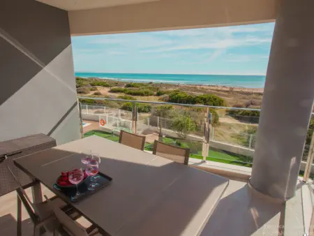 Appartement neuf vue mer à La Mata, terrasse et piscine : photo 4