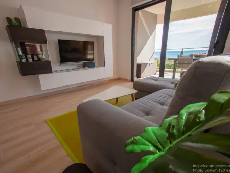 Appartement neuf vue mer à La Mata, terrasse et piscine : photo 9