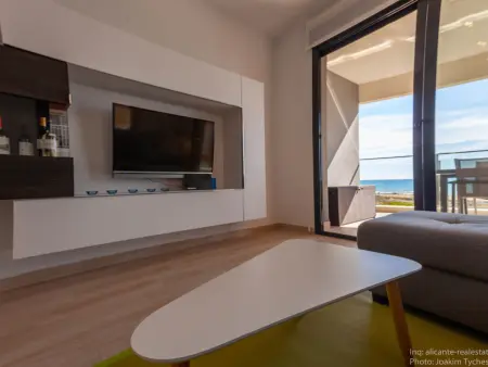 Appartement neuf vue mer à La Mata, terrasse et piscine : photo 16