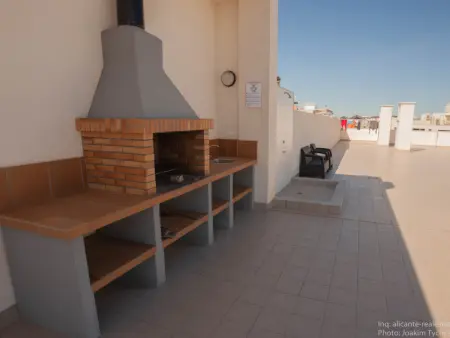 Appartement neuf vue mer à La Mata, terrasse et piscine : photo 29