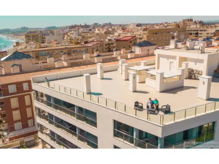Appartement neuf vue mer à La Mata, terrasse et piscine : photo 34