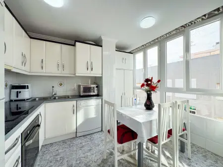 Appartement 3 chambres au centre de Torrevieja, près de la mer : photo 6