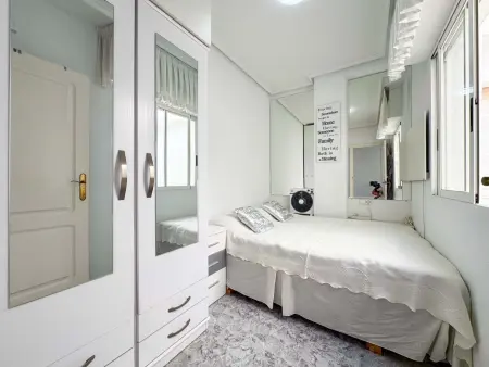 Appartement 3 chambres au centre de Torrevieja, près de la mer : photo 25