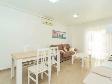 Appartement 2 ch. avec terrasse à Torrevieja : photo 2