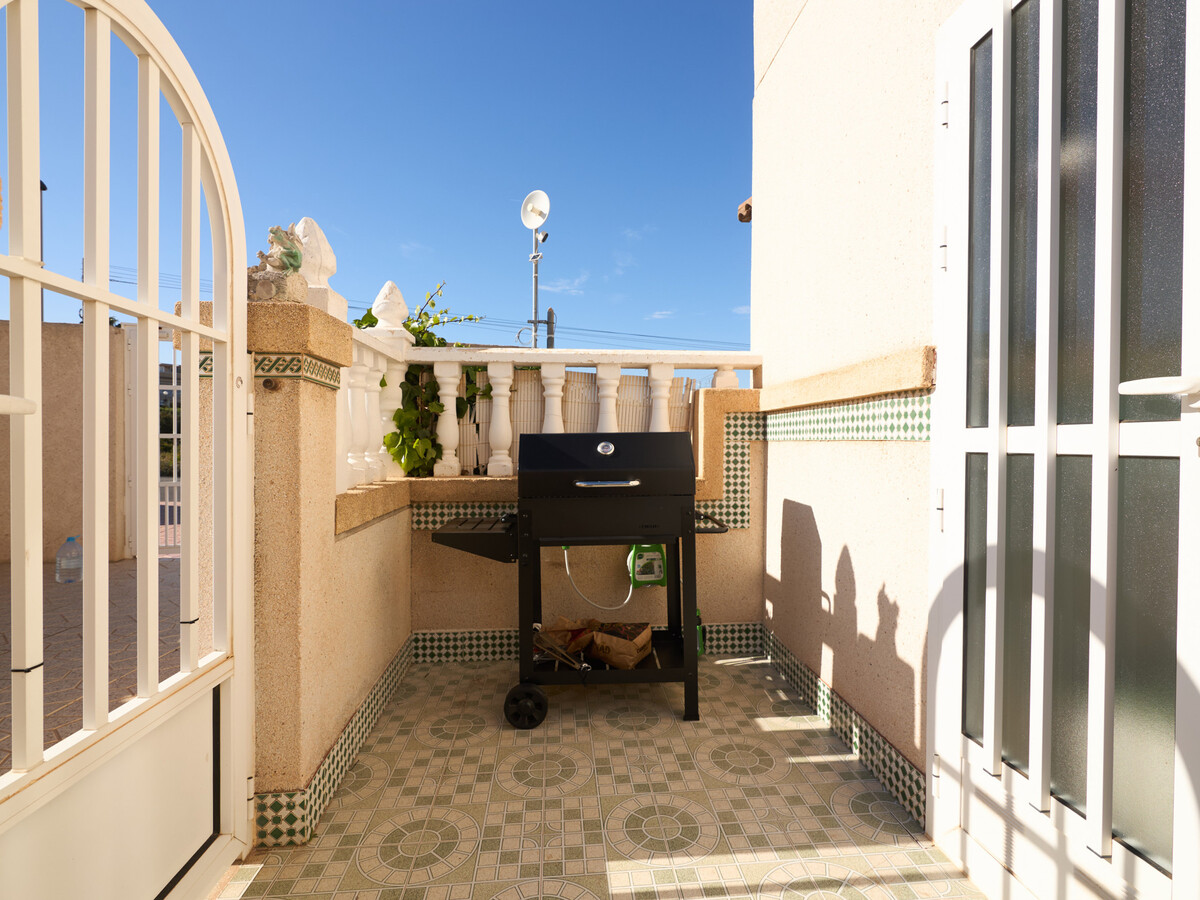 Bungalow 2 chambres avec piscine à Torrevieja - Photo 29