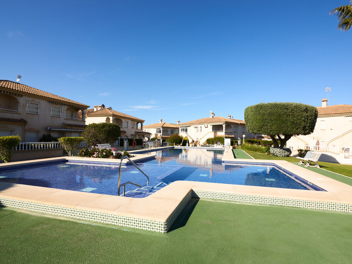 Bungalow 2 chambres avec piscine à Torrevieja - Photo 31