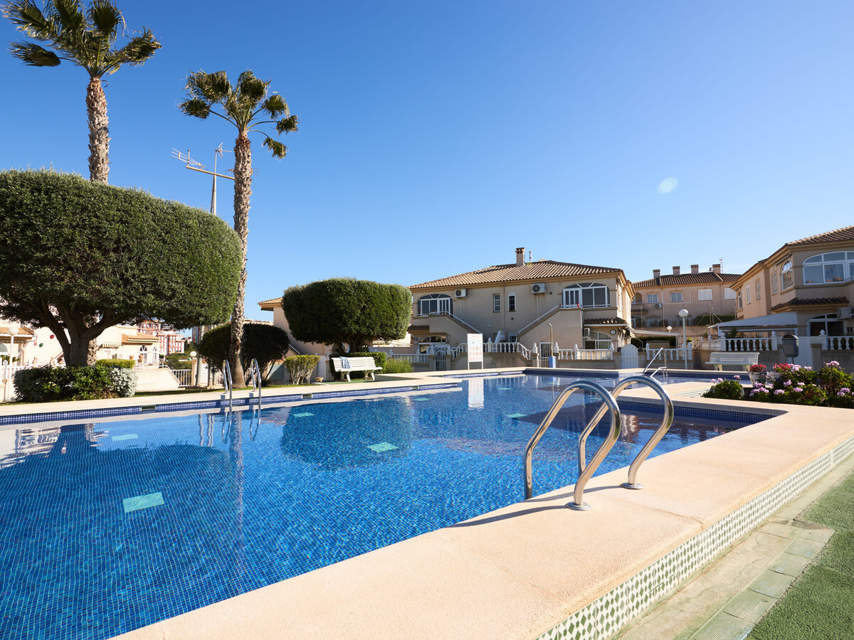 Bungalow 2 chambres avec piscine à Torrevieja - Photo 33