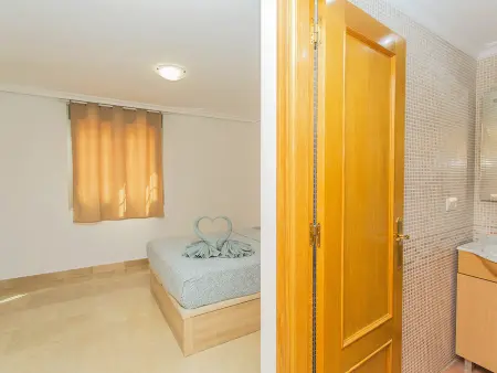 Appartement 111 m² clim centre Torrevieja, 5 pers. : photo 2