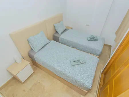 Appartement 111 m² clim centre Torrevieja, 5 pers. : photo 12