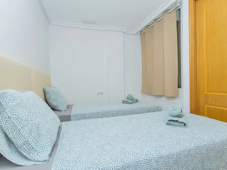 Appartement 111 m² clim centre Torrevieja, 5 pers. : photo 13