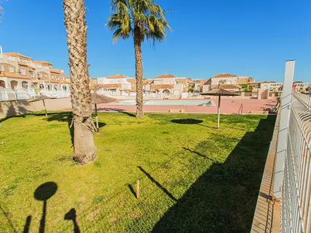 Appartement 51 m² climatisé avec terrasse, Torrevieja : photo 2