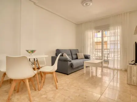 Appartement 50 m² à 160 m de la plage de La Mata : photo 2