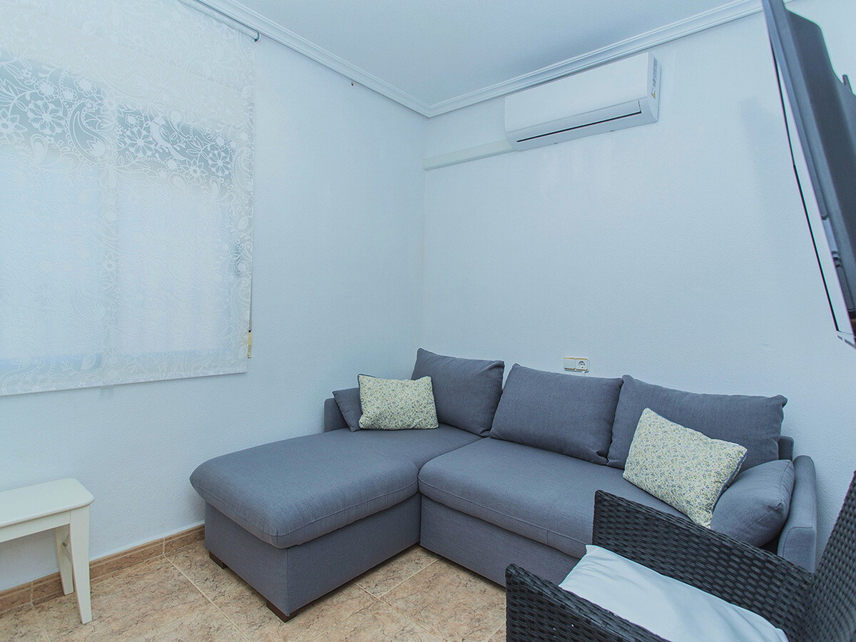 Bungalow 6 pers., piscine privée et jardin à Torrevieja - Photo 4