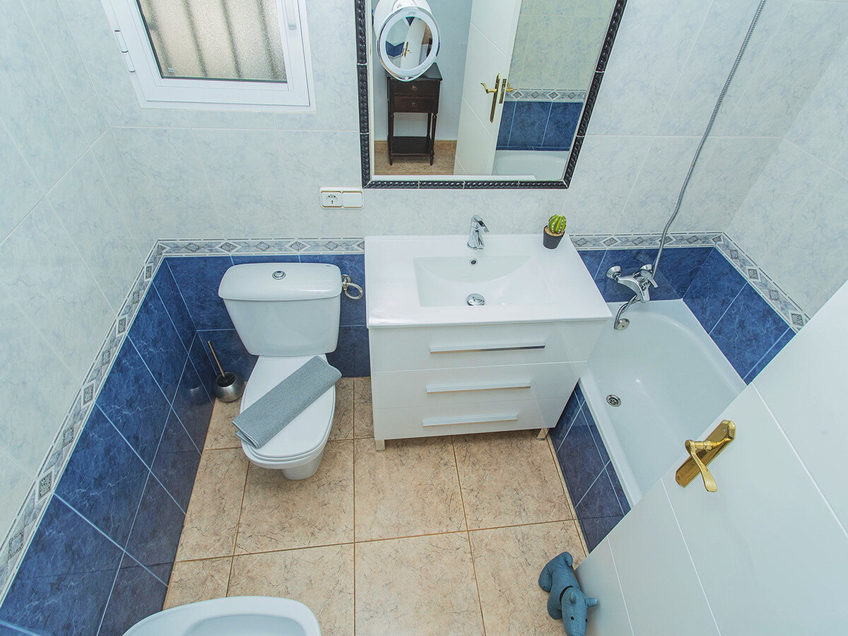 Bungalow 6 pers., piscine privée et jardin à Torrevieja - Photo 14