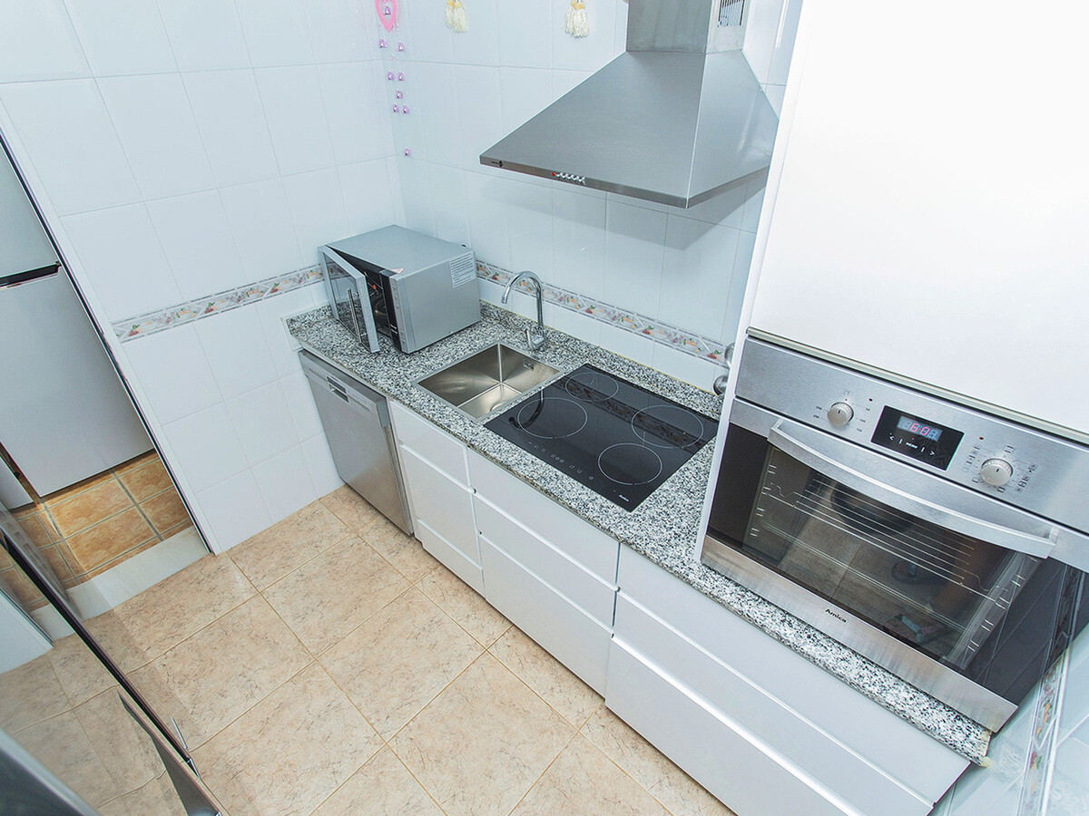 Bungalow 6 pers., piscine privée et jardin à Torrevieja - Photo 19