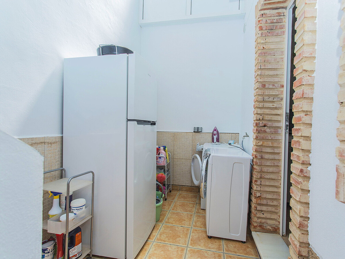 Bungalow 6 pers., piscine privée et jardin à Torrevieja - Photo 21