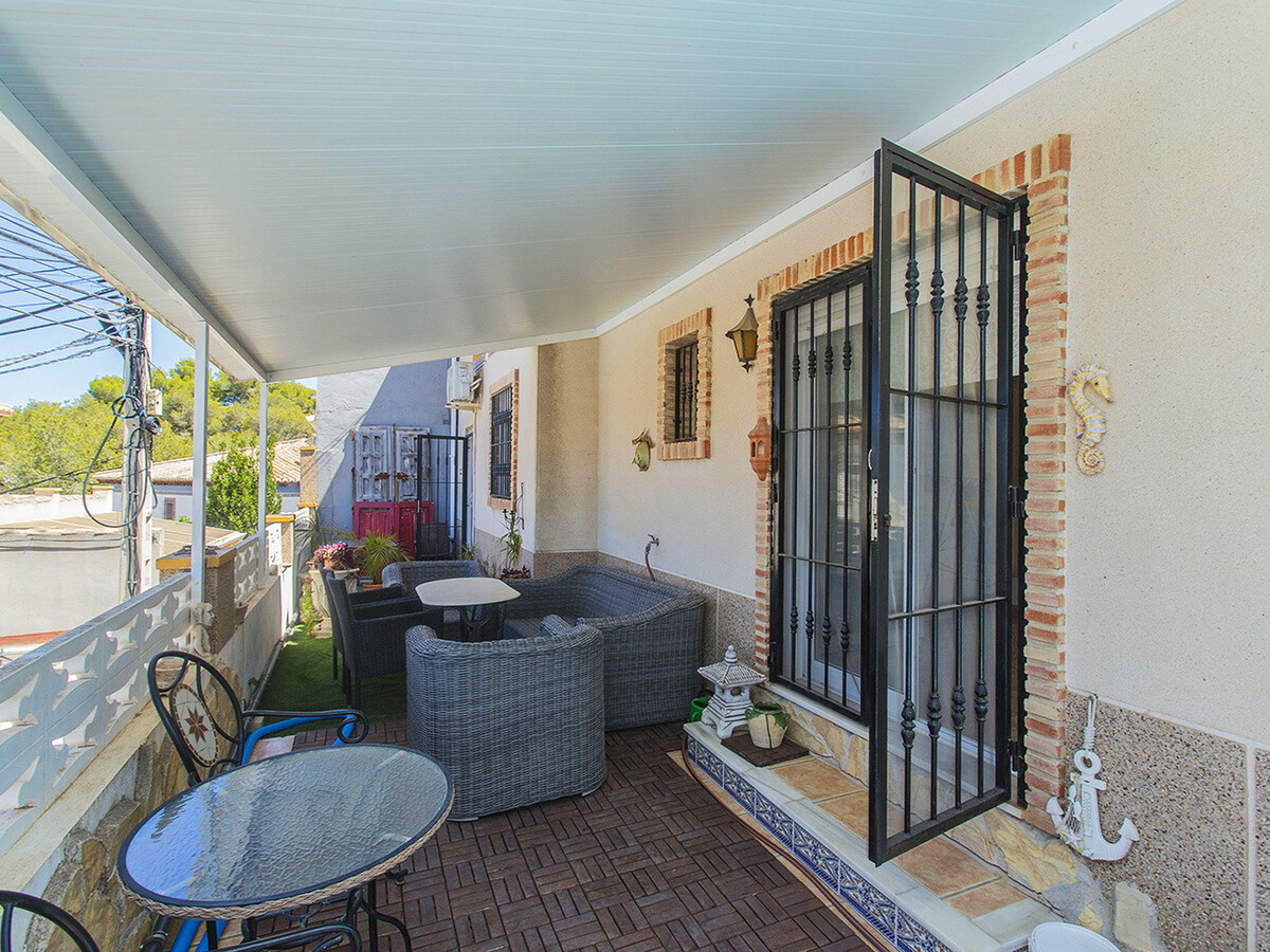 Bungalow 6 pers., piscine privée et jardin à Torrevieja - Photo 29