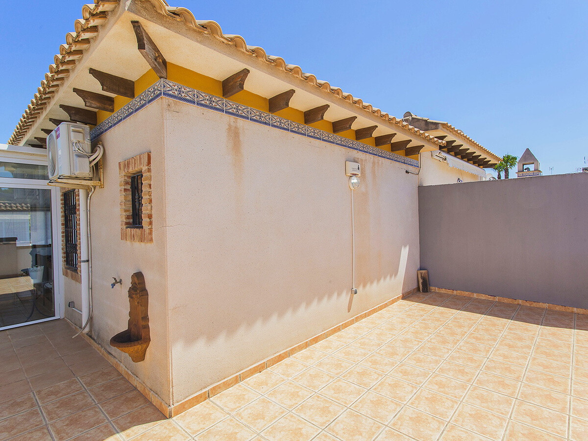 Bungalow 6 pers., piscine privée et jardin à Torrevieja - Photo 31