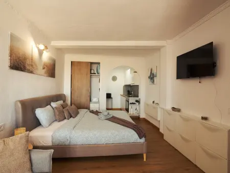Studio 32m² climatisé à La Mata, 850m de la plage : photo 11
