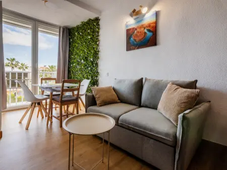Studio 32m² climatisé à La Mata, 850m de la plage : photo 12