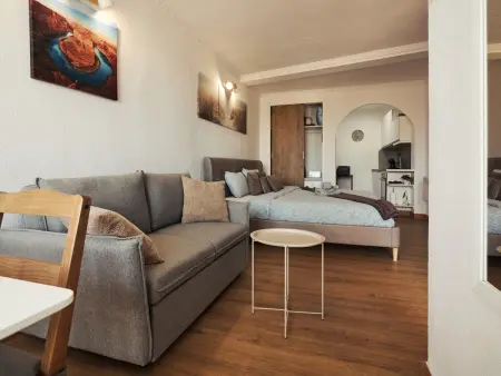 Studio 32m² climatisé à La Mata, 850m de la plage : photo 19