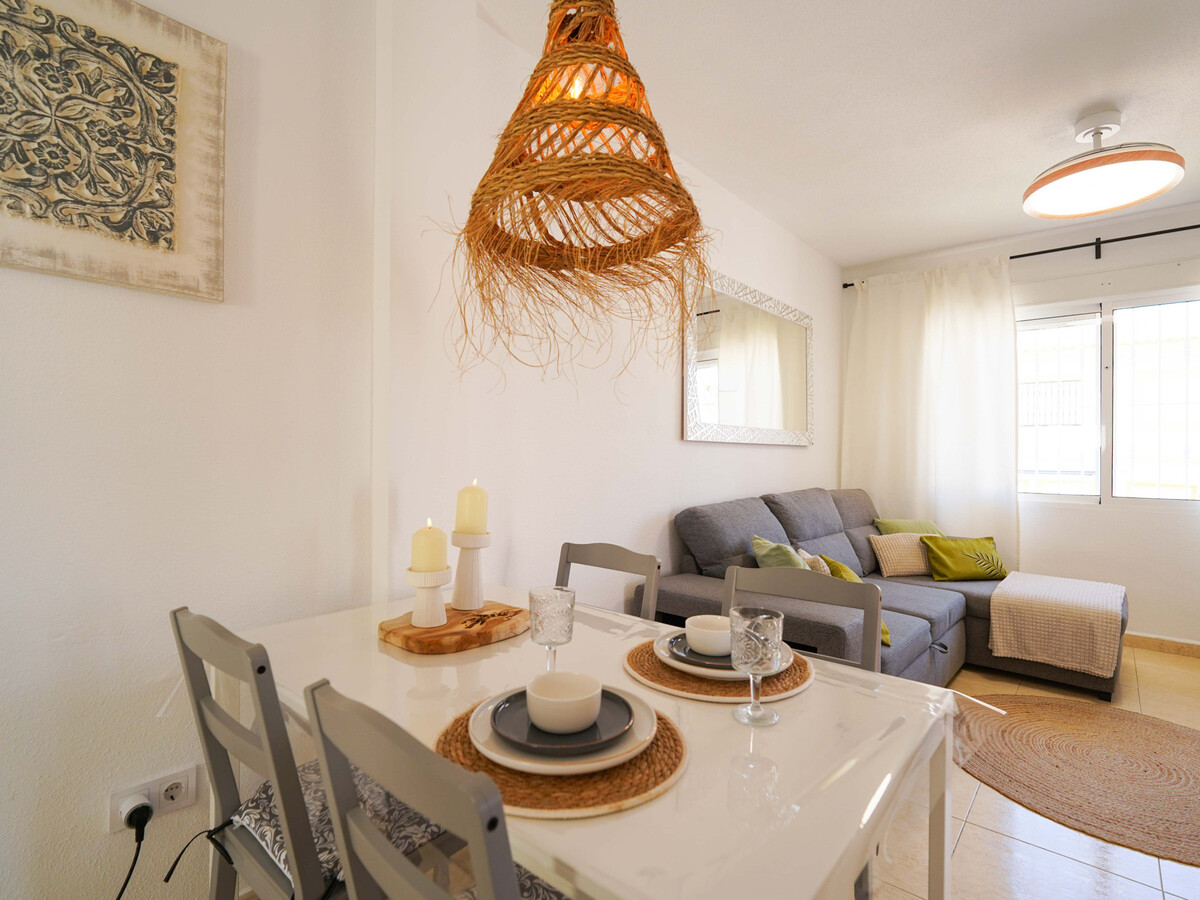 Bungalow 2 ch. avec terrasse, cour et barbecue à Cabo Roig - Photo 15