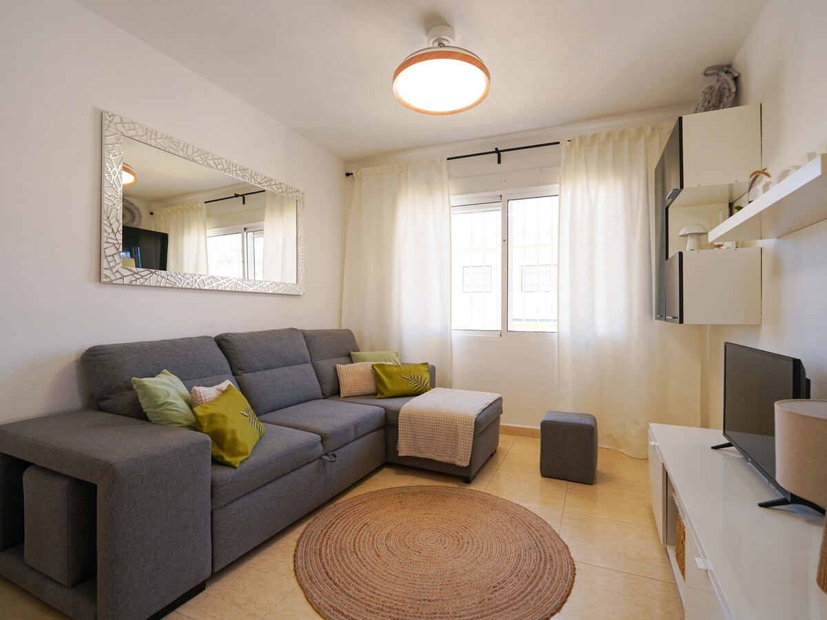 Bungalow 2 ch. avec terrasse, cour et barbecue à Cabo Roig - Photo 17