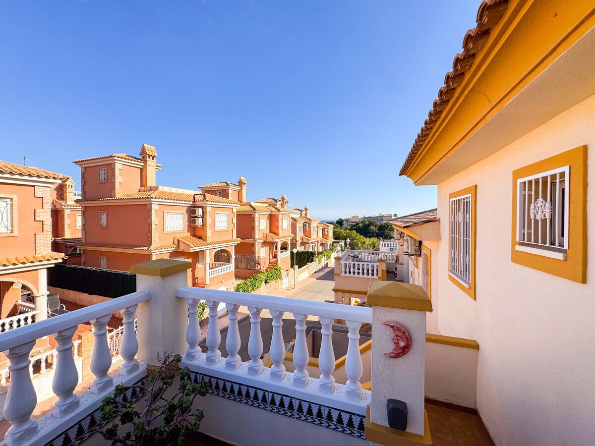 Bungalow 2 ch. avec terrasse, cour et barbecue à Cabo Roig - Photo 30