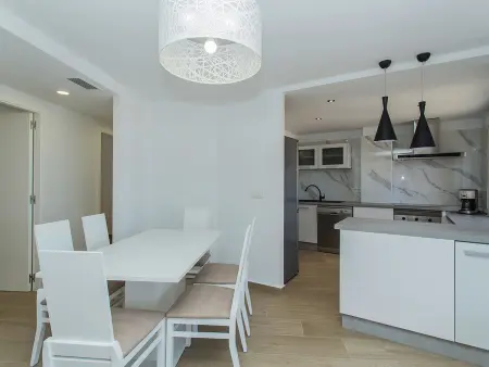 Appartement 3 chambres face à la plage de La Mata : photo 16