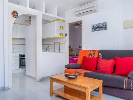 Maison climatisée avec terrasse et piscine à Torrevieja : photo 8