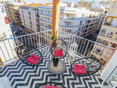 Appartement 79 m² rénové, garage privé près plage Cura : photo 10