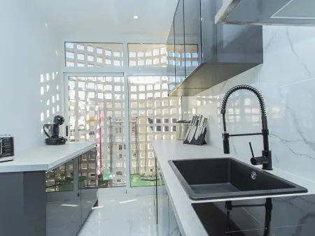 Appartement 79 m² rénové, garage privé près plage Cura : photo 16