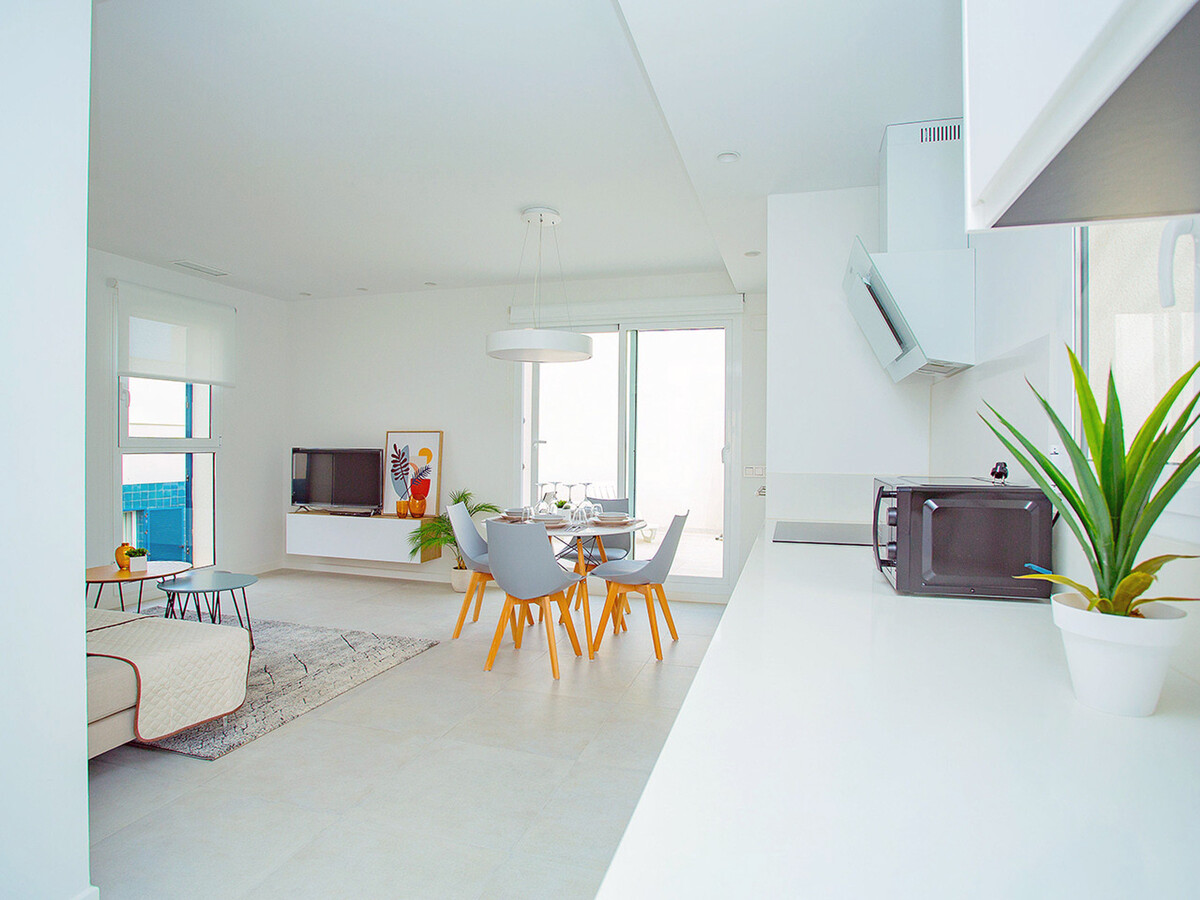 Bungalow 65m² avec terrasse, barbecue et piscine à Cabo Roig - Photo 20
