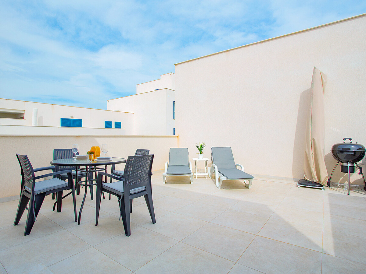 Bungalow 65m² avec terrasse, barbecue et piscine à Cabo Roig - Photo 26