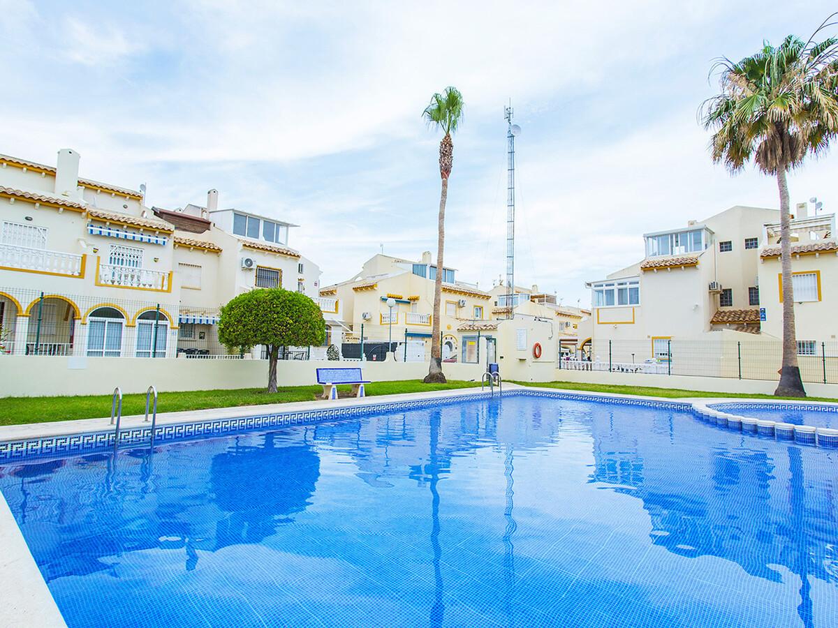 Maison 65 m² climatisée avec piscine, 2 km plage - Photo 3