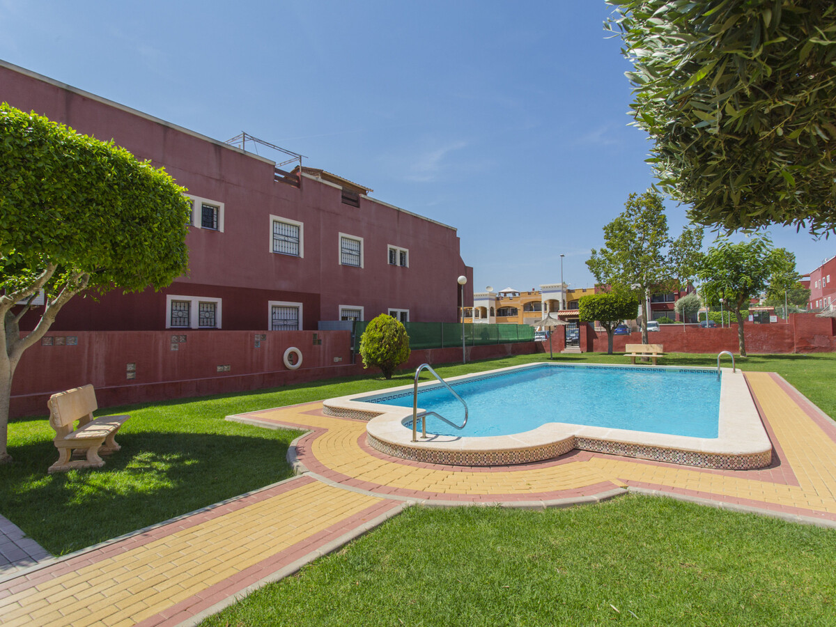 Bungalow 4 pers. à 15 m de la piscine - Dehesa de Campoamor - Photo 4