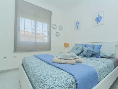 Appartement 2 chambres avec terrasse et piscine à Torrevieja : photo 27