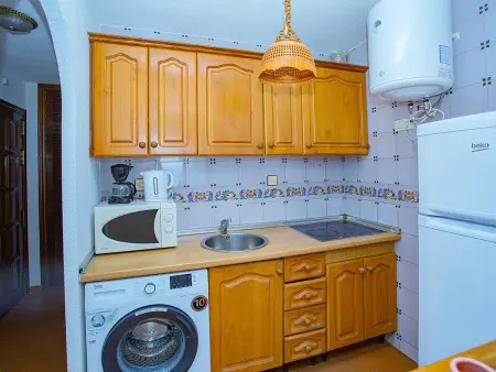 Studio 28m² clim & piscine à Torrevieja, 700m plage : photo 4